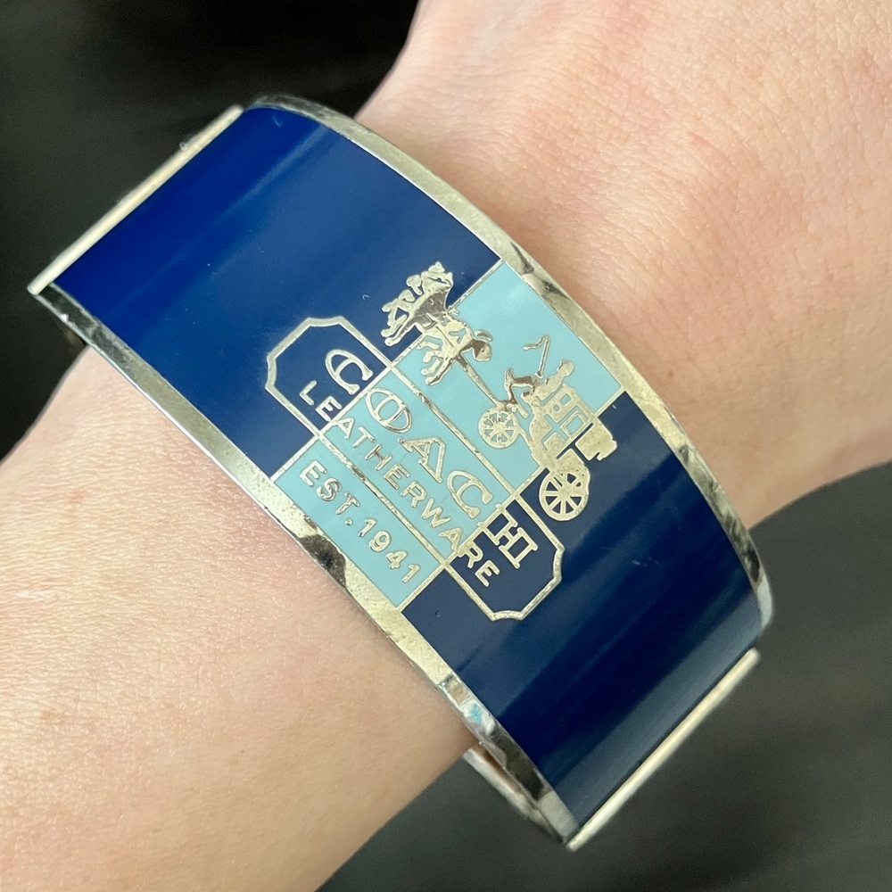 ❤️ Coach Classic Vintage bracelet Bangle Blue Silver (Preloved)